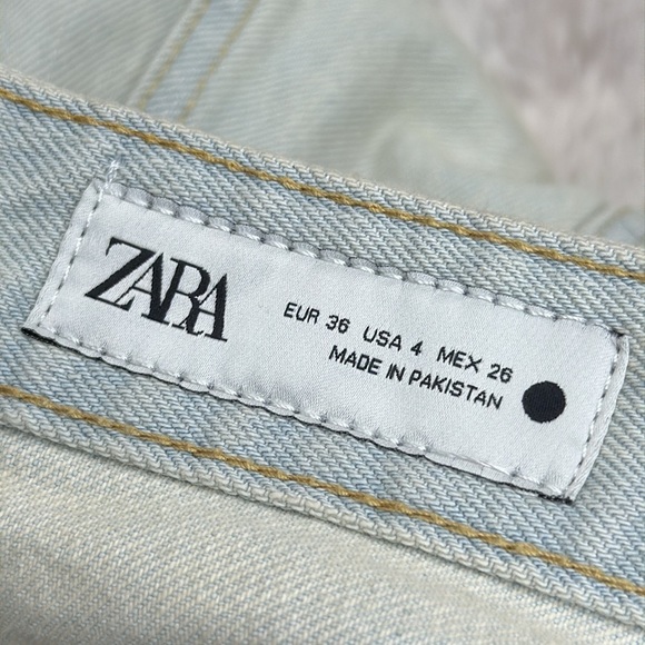 Zara | The High Rise Wide Leg Jean in Bleached Indigo, Size 4, NWT - Picture 4 of 10